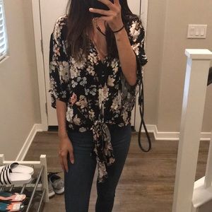 Love stitch floral blouse